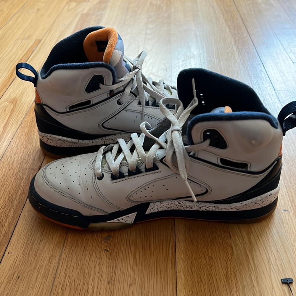 NEW Nike Air Jordan Sixty Plus 365163-081 YOUTH Size 7Y